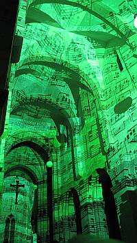 Höhepunkt des Abends war das Orgelkonzert von Martina Pohl mit Lichtchoreografie von Matthias Faul